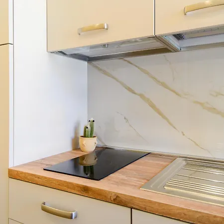 Fiorentino Luxury Center Apartmán *